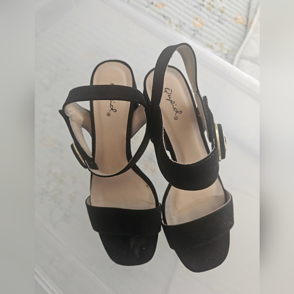 Black Heeled Sandals